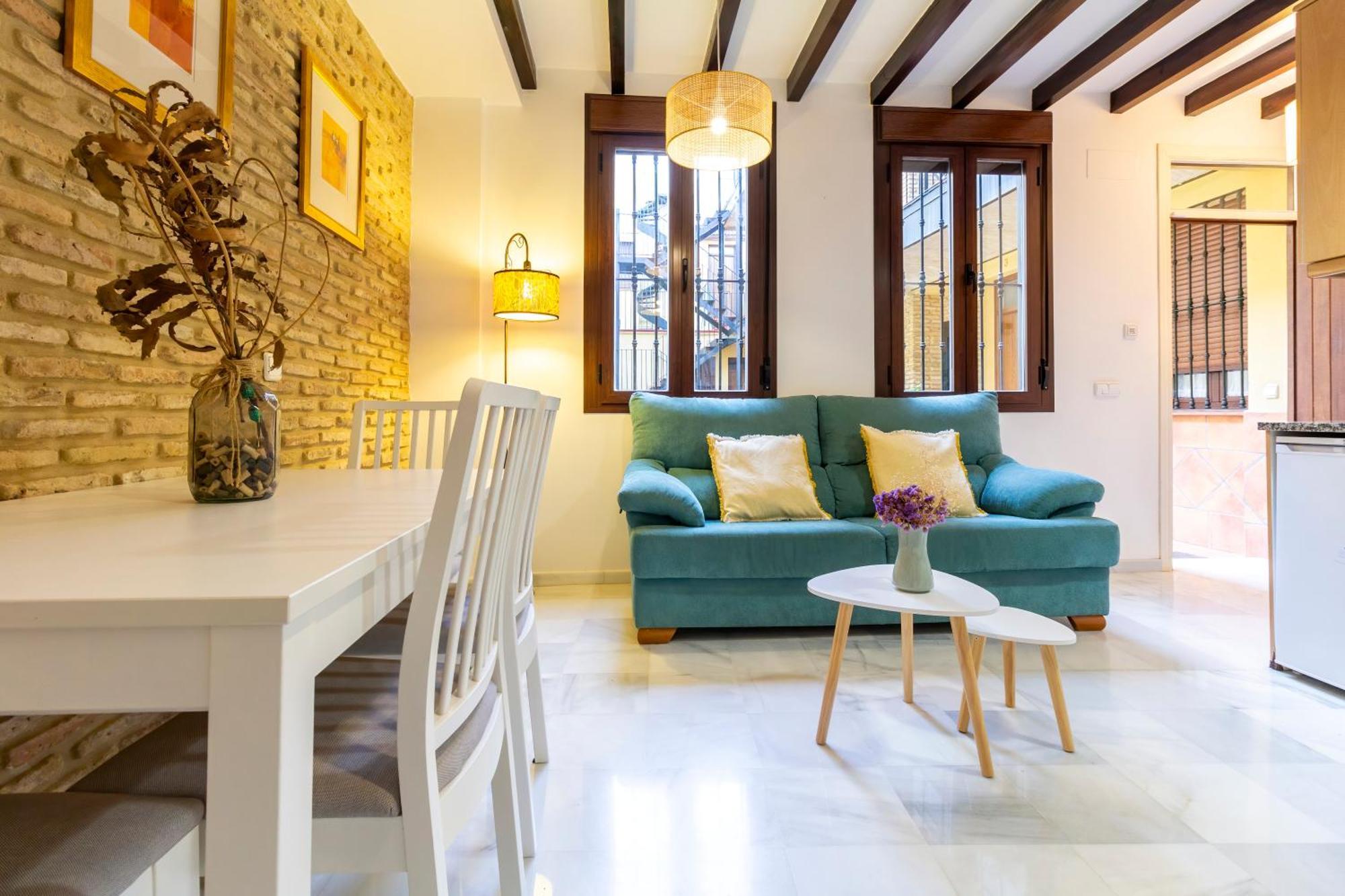 Alohamundi Pureza III Apartment Севиля Екстериор снимка